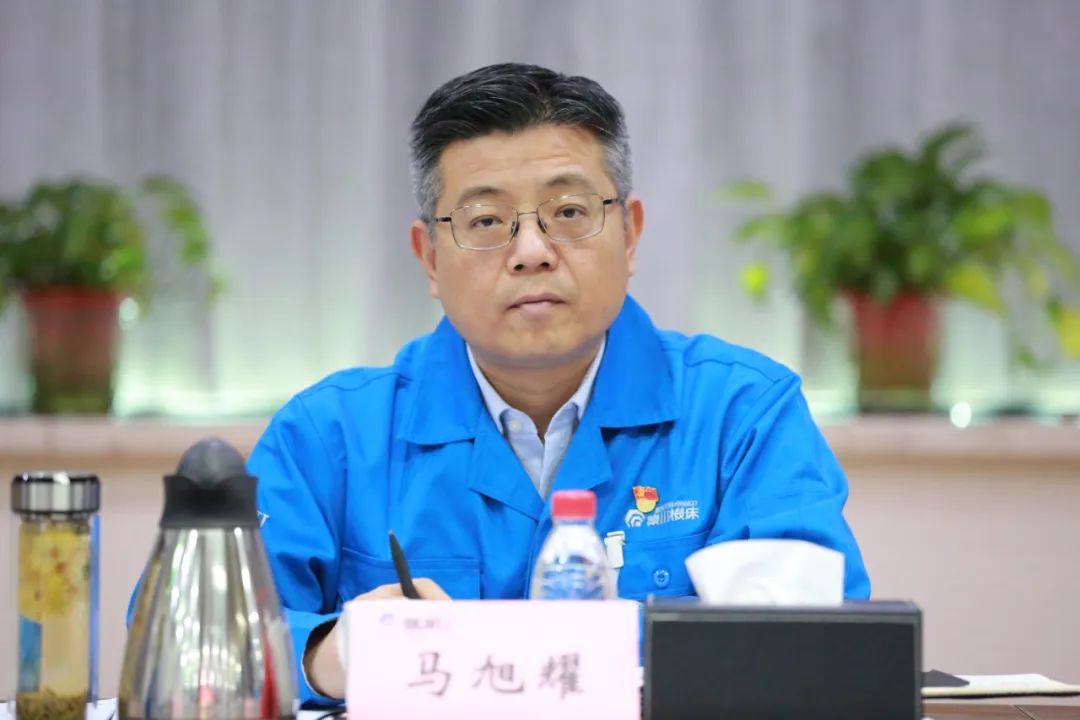 AG老哥俱乐部-老哥必备的交流社区